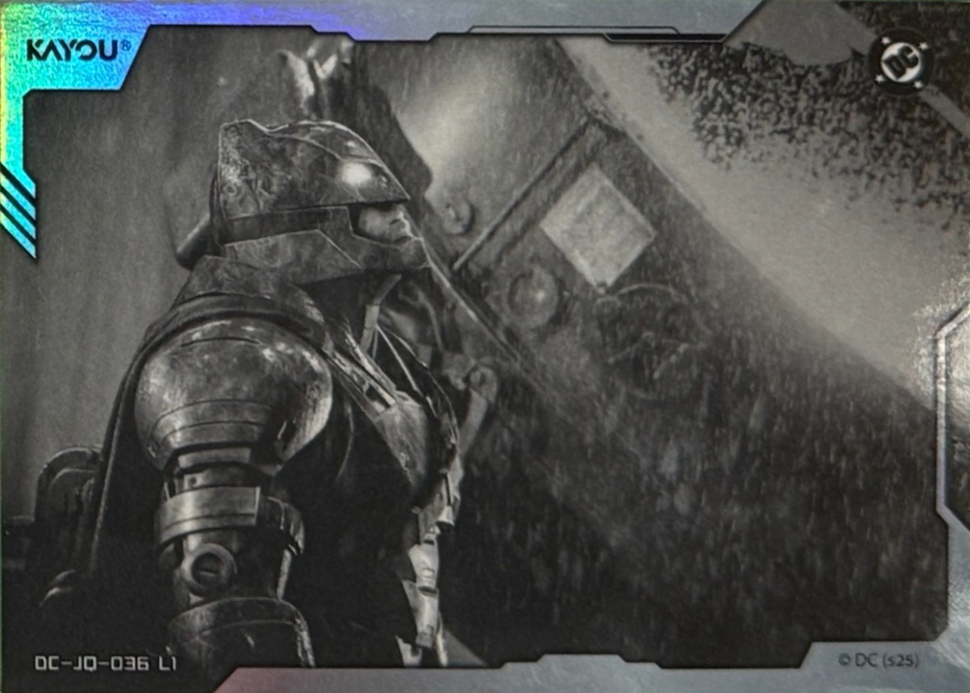 Armored Batman profile back artwork